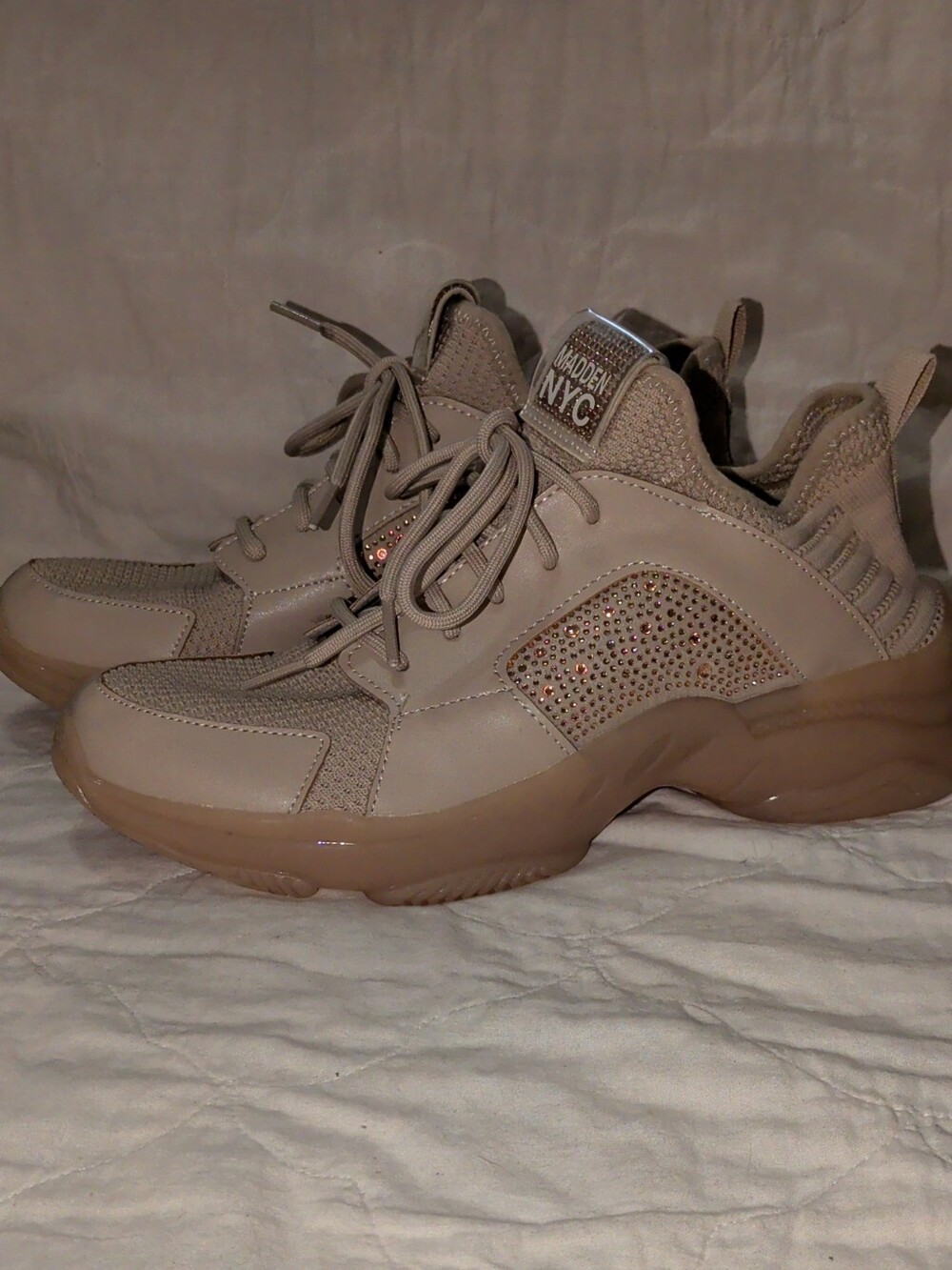 Madden NYC Beige Gold Chunky Sneaker with Crystal Accents Size 10 Women's 🆕